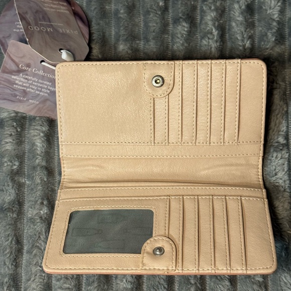 Pixie Mood SOPHIE WALLET - MISTY ROSE/METALLIC CORK NWT - Picture 10 of 11